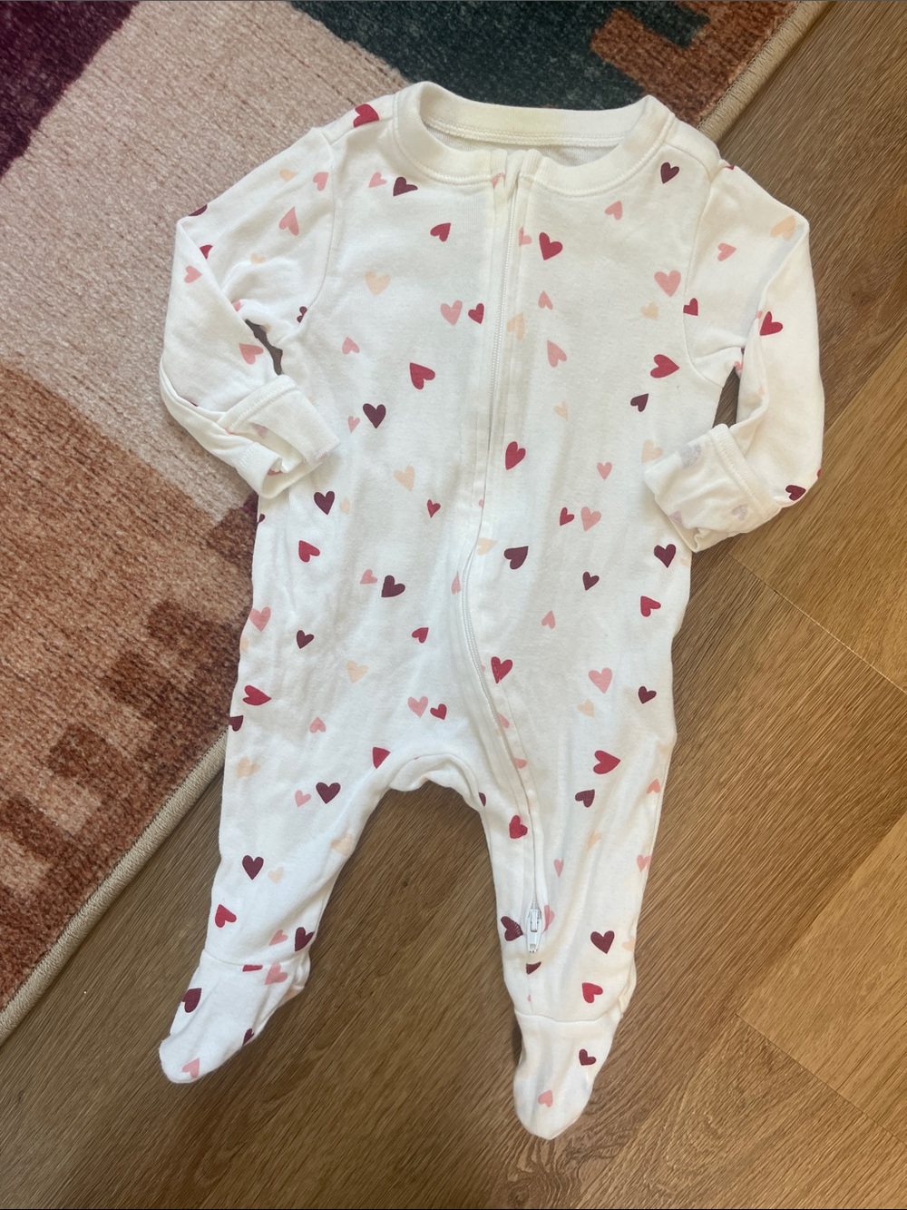 Old Navy White Footed One-Piece with Pink and Red Heart Print
